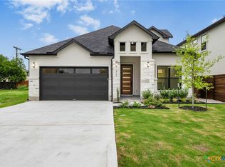 303 W Lane Ave, Manor, TX 78653