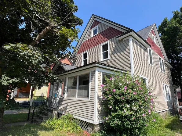 212 Rose Pl, Kalamazoo, MI 49001