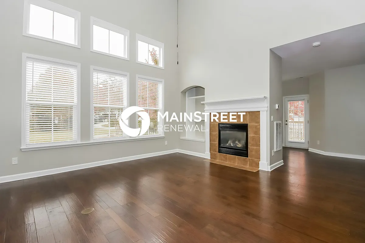 Living Room - 19327 Windjammer Cir