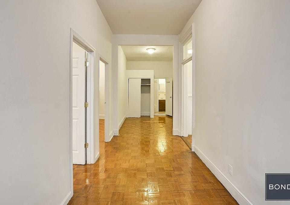 1st image of 720 2nd Ave #9