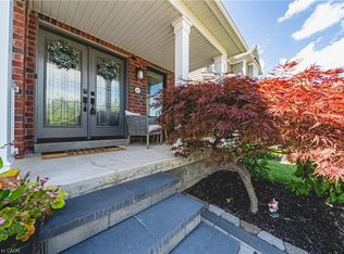 142 Bradley Ave, Hamilton, ON L0R 1C0
