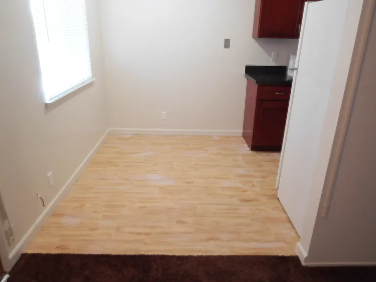 6 Berni Ct #9 — Photo 9