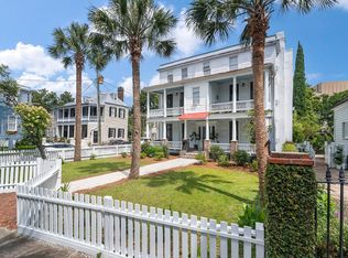 52 Laurens St APT A, Charleston, SC 29401