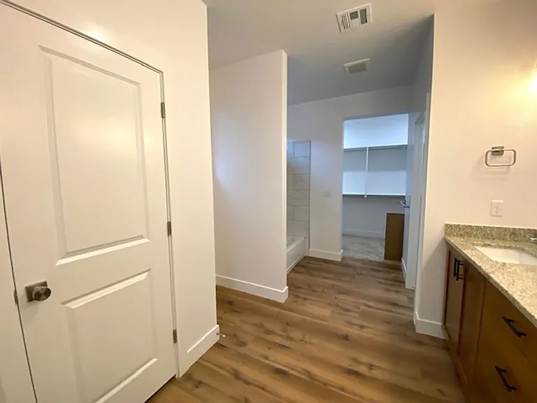 438 Stone Mountain Dr #52 — Photo 19