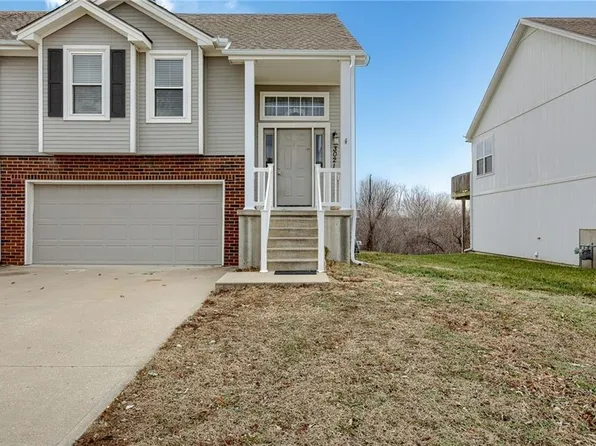 3021 Devonshire Dr, Platte City, MO 64079