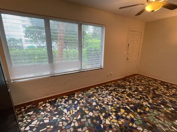 3715 Washington Rd, West Palm Beach, FL 33405