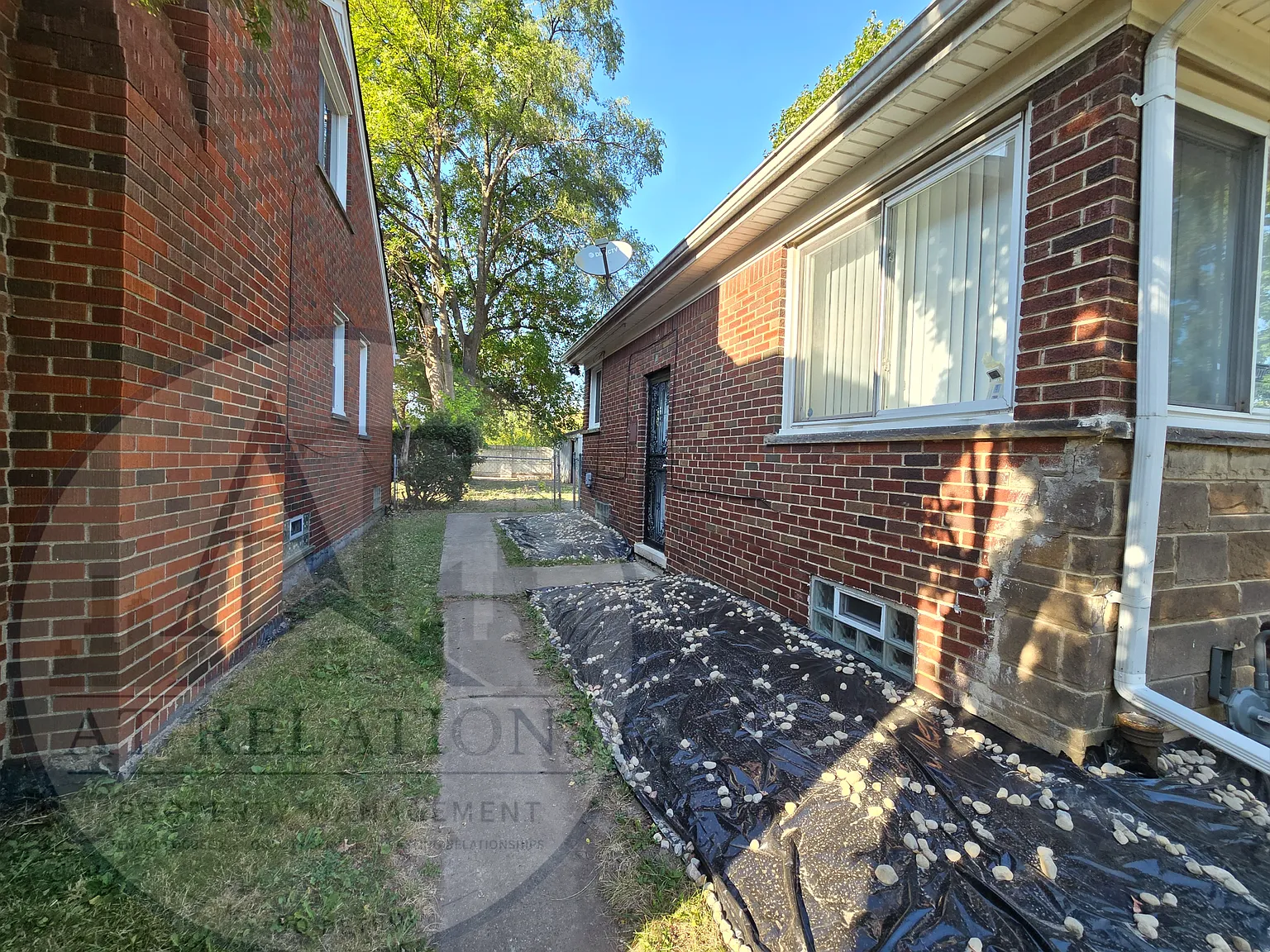 2 bed, 803 sqft, $999 — Photo 4