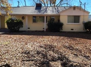 403 Cherokee Dr, Warner Robins, GA 31093