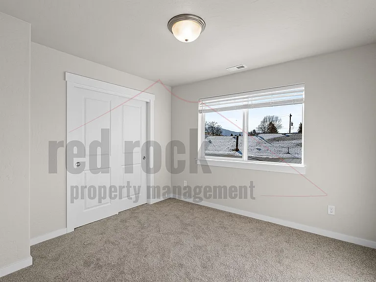 1228 N Tschirley Rd #1 — Photo 2