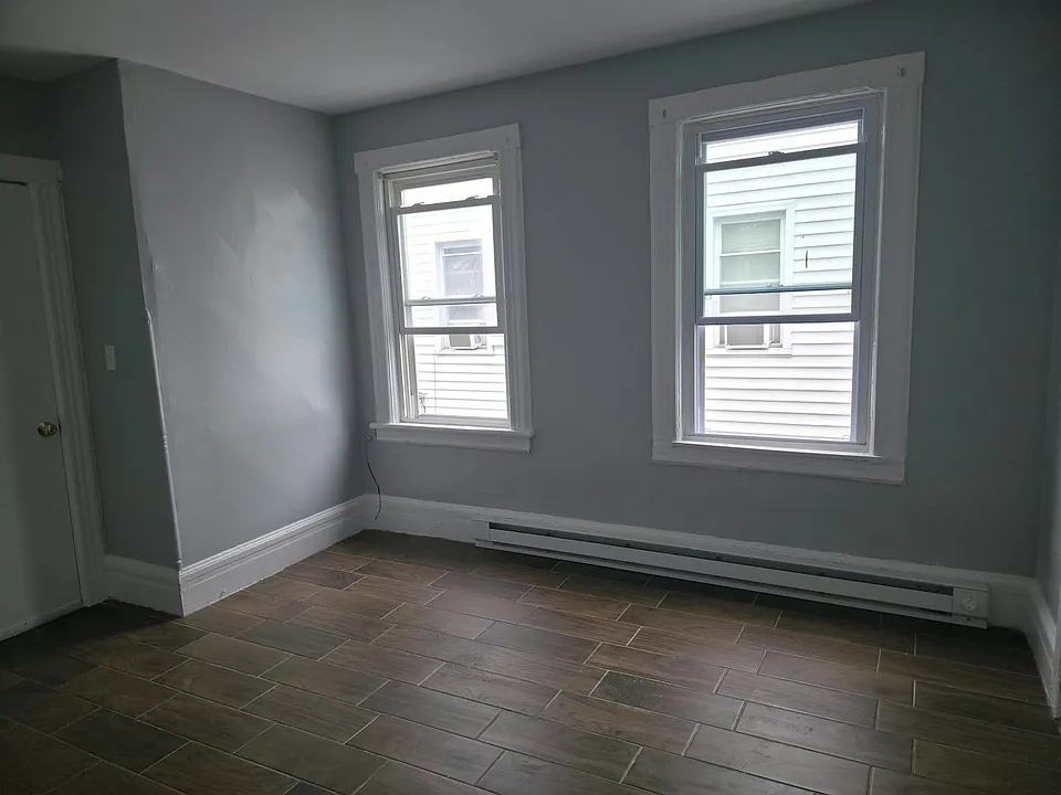 111-19 Inwood St #MAIN