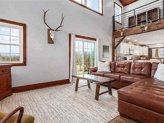 5th image of 2910 Slack Rd