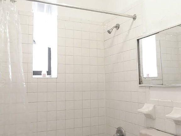 5th image of 157 W 123rd Street #3E