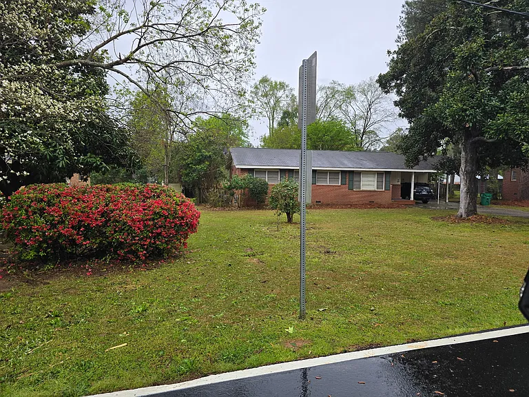 1704 Cedarwood Rd — Photo 1