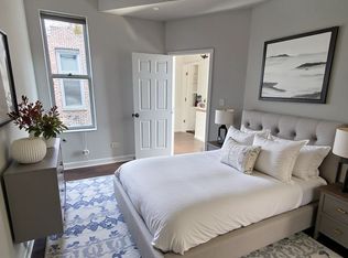 2228 S Sawyer Ave #2R, Chicago, IL 60623