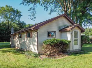 55595 Resort Rd, Three Rivers, MI 49093