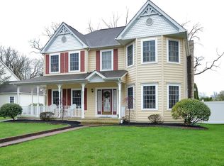 16 Emily Pl, Hamilton, NJ 08690
