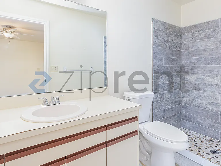 6385 Wien Ln — Photo 10