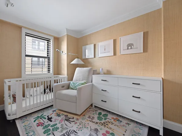 196 East 75th Street image 9 of 9