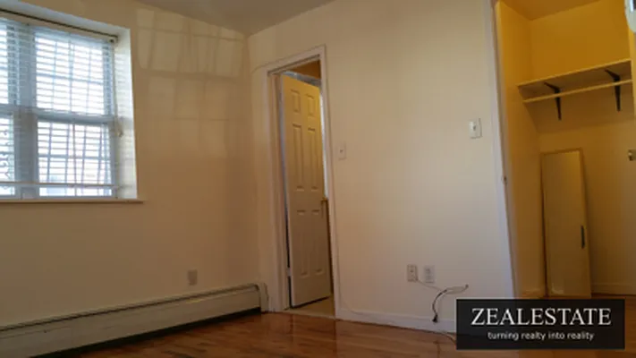 Rented by ZealEstate Group Inc | media 27