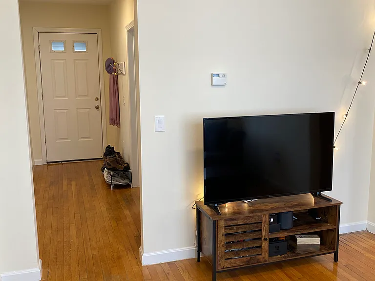 22 Dartmouth St #1 — Photo 18