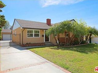 806 Uclan Dr, Burbank, CA 91504