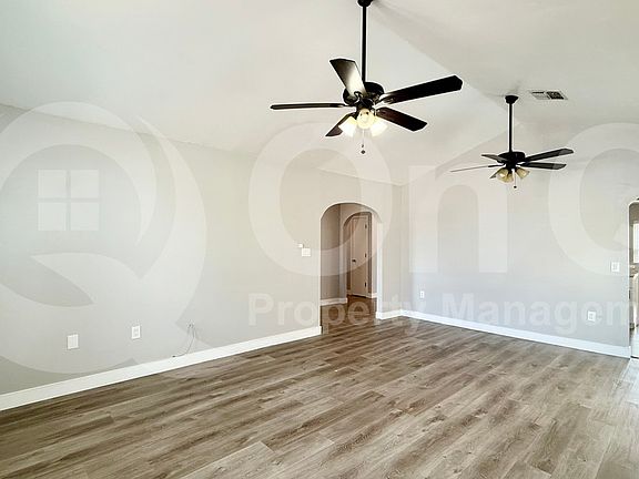 5th image of 10115 W Reade Ave