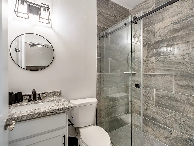 3731 N Stone Ave #2 — Photo 10