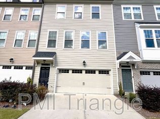 1010 Lathrop Ln, Apex, NC 27523