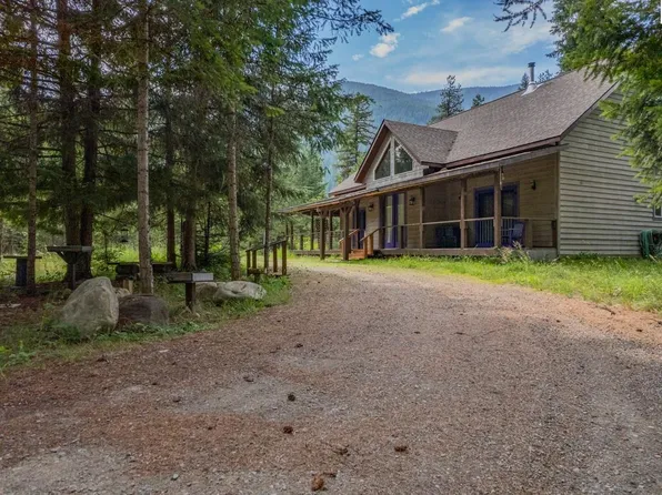 306 Earl Lane Rd, Bonners Ferry, ID 83805