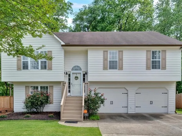 4053 Five Oaks Ct, Powder Springs, GA 30127