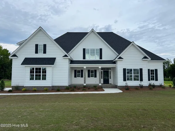 2831 Bates Branch Way, Grimesland, NC 27837