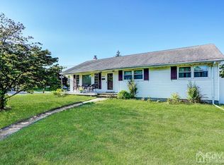 203 Vesper Ave, Middlesex, NJ 08846