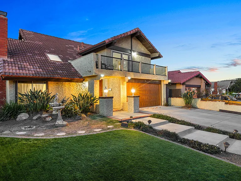 8916 Capricorn Way — Photo 85