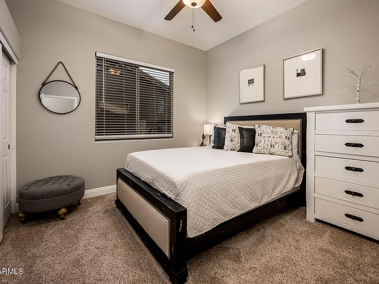 4375 E Lariat Ln — Photo 17