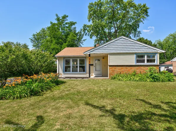 3727 Wren Ln, Rolling Meadows, IL 60008
