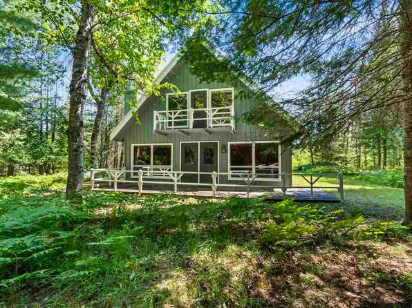 2110 Springbrook Rd N, Boyne Falls, MI 49713