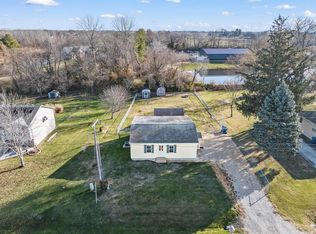 1824 Marine Rd, Saint Jacob, IL 62281