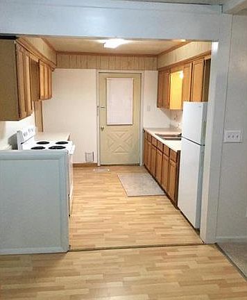 4th image of 1210 S Crisp Ave