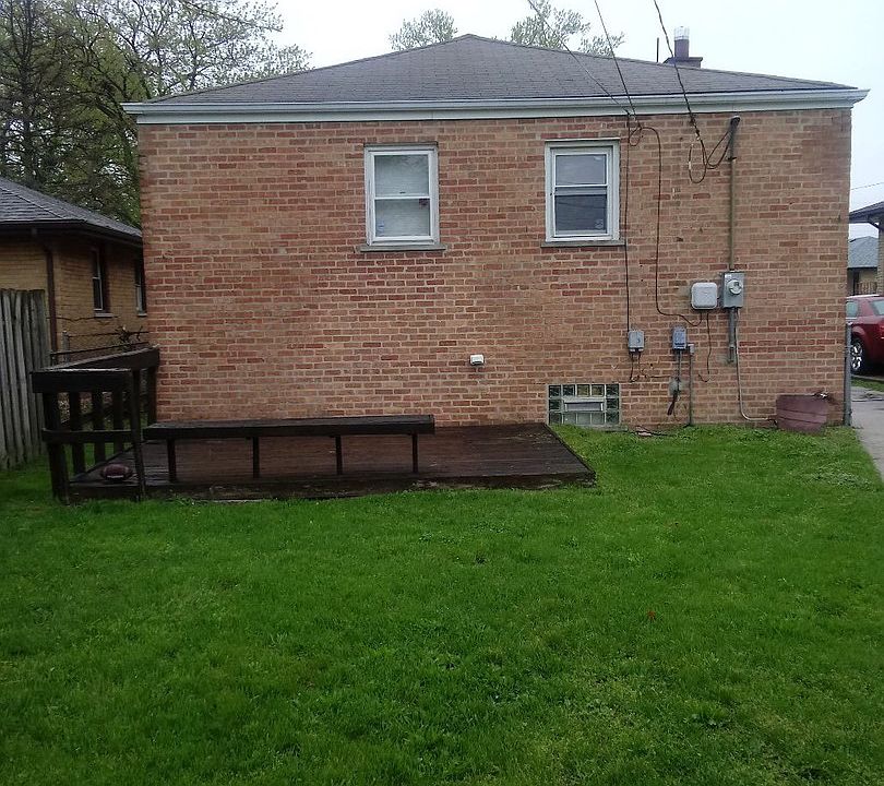 2nd image of 430 Oglesby Ave