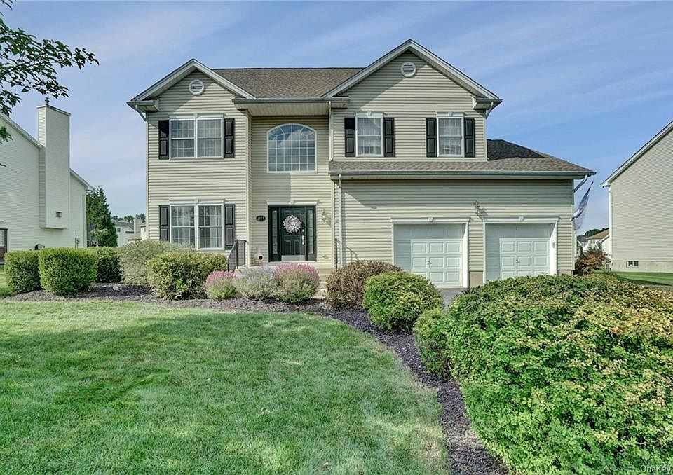 1st image of 2046 Independence Dr