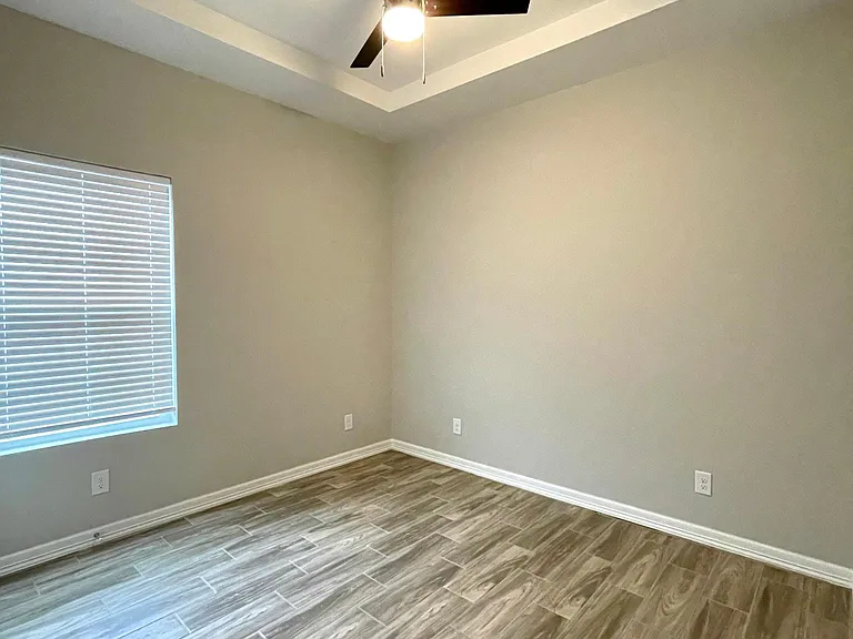 804 Sunset Valley St #1 — Photo 17