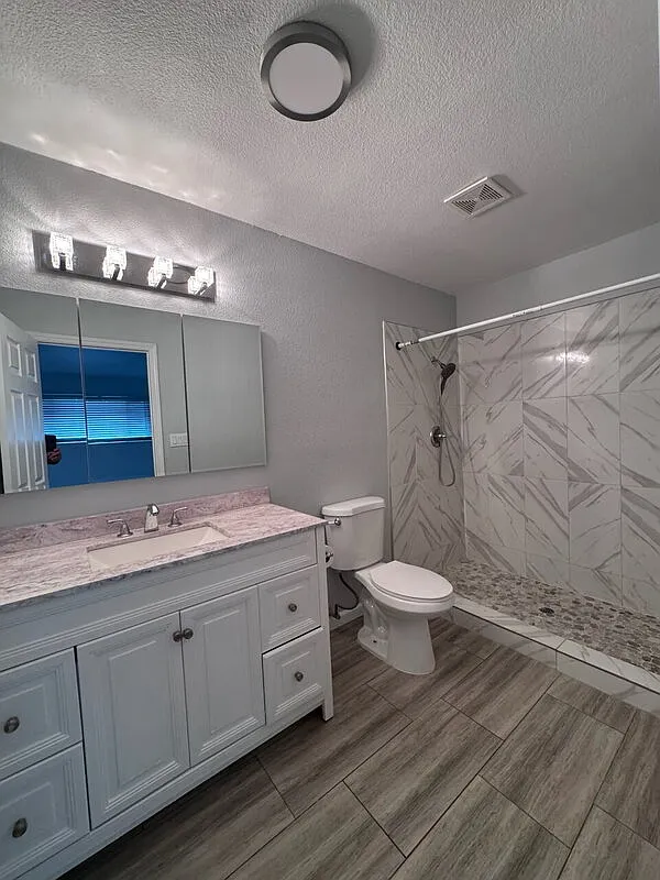 1 bed, 1.0 bath, $1,121 — Photo 3