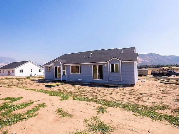 5th image of 2338 Castle Creek Ln