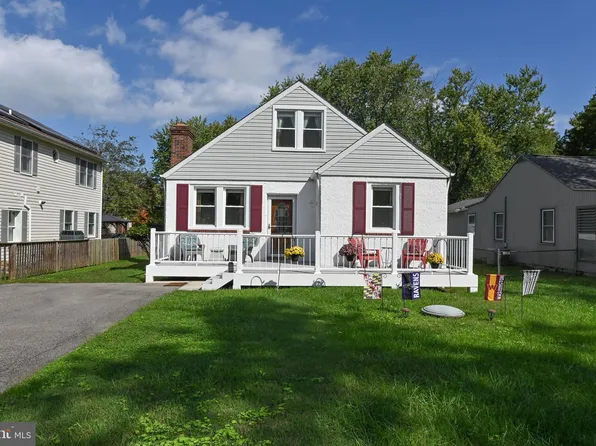 212 Maryland Ave, Edgewater, MD 21037