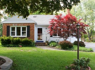475 Barry Rd, Rochester, NY 14617