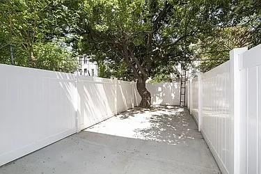 Rented by Brookhaus Capital Inc