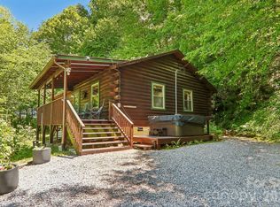 152 Trails End Ln, Maggie Valley, NC 28751