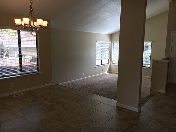 5th image of 11233 Skagit River Ct