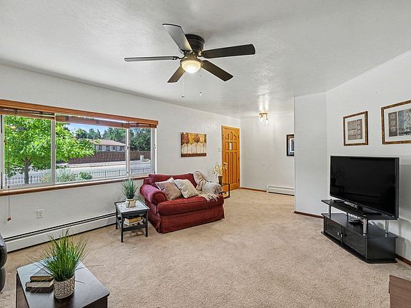 3rd image of 515 7th St