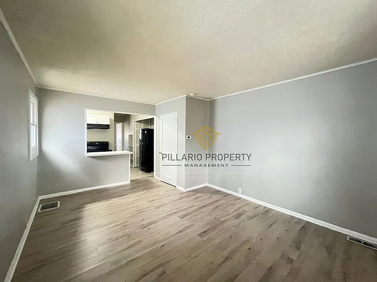 5260-5262 Fletcher Ave — Photo 11